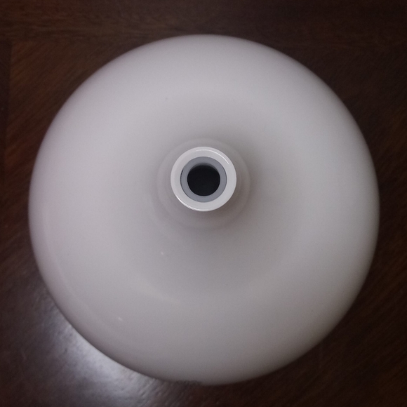 Essential Oil Diffuser - Picture 3 of 6